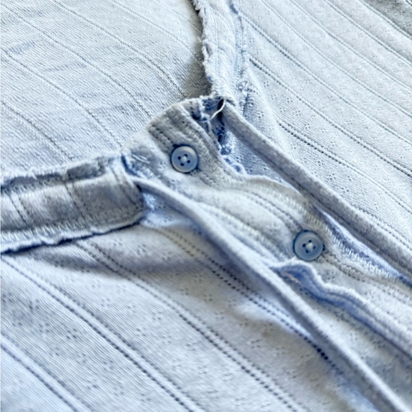 Bundle of 4 AE & Aerie Tops | Size M | NWOT & Like New 2025 - Picture 4 of 9